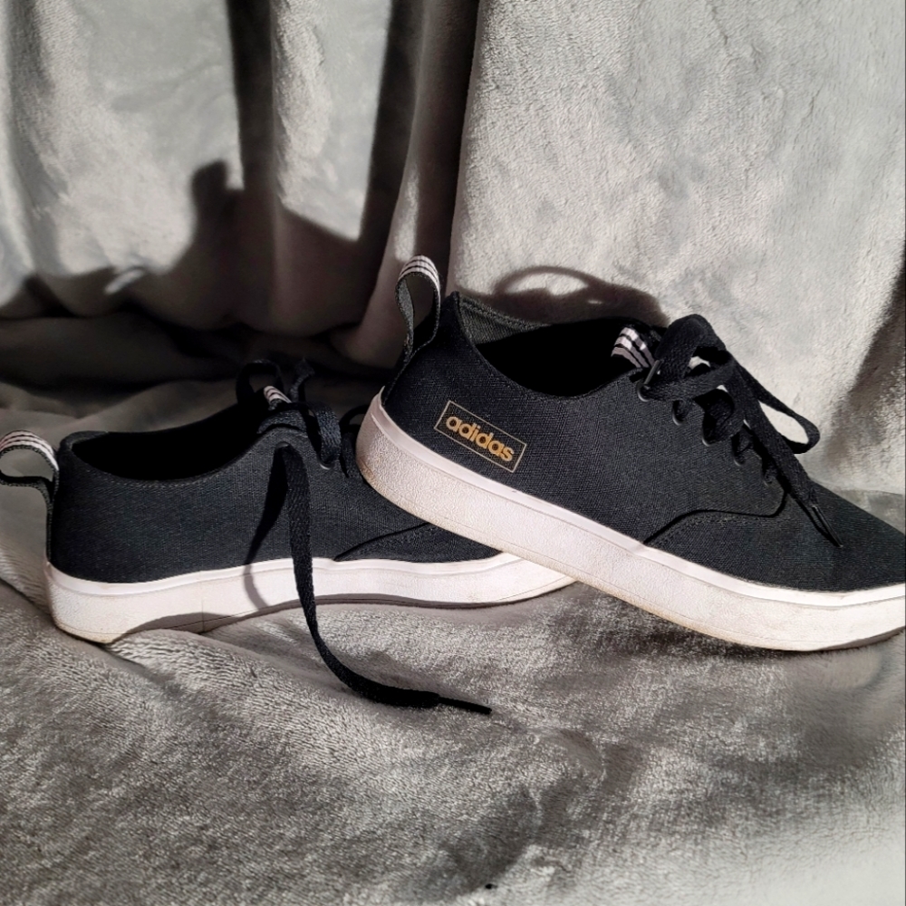🚨REDUCED!! Casual fun sneaks!